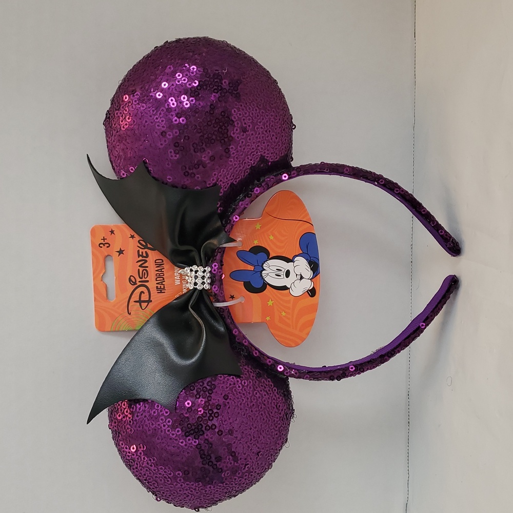 🎃Disney Purple Sequin Bat
